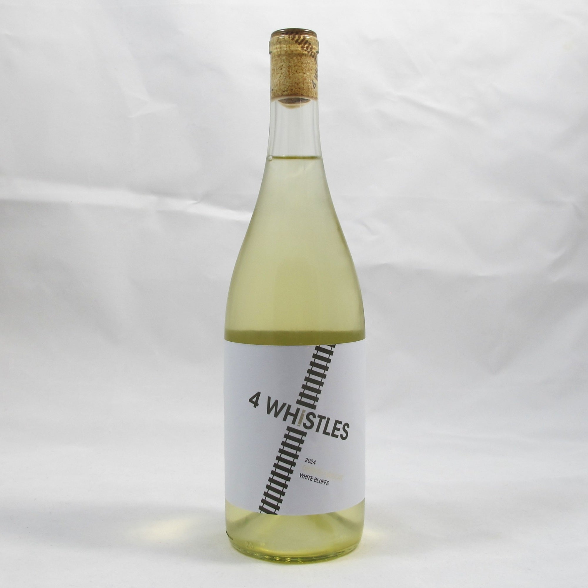 4 Whistles Orange Muscat – C D Wine Ventures